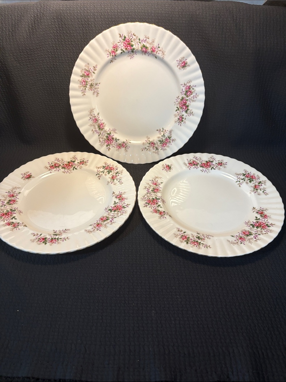 Dinner plates - Lavender Rose Pattern - Set of 3. By Royal Albert 1961